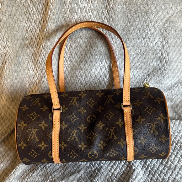 Louis Vuitton Brown Monogram Handbag - Picture 2 of 8